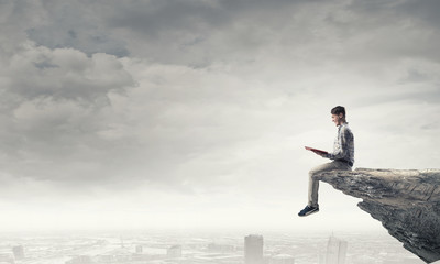 什么比猎豹的速度更快课文的多音字和主要内容