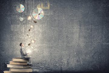 clap小学英语几年级学的单词